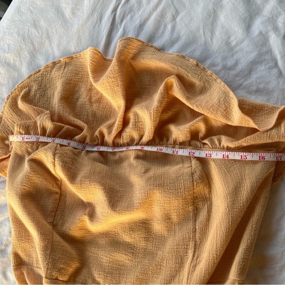 Free People Tavia Maxi dress in excellent condition Large Peach color smoke free - Picture 3 of 5